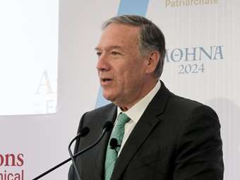 Η ιαπωνική Nippon Steel προσέλαβε τον Πομπέο για να τη βοηθήσει στην εξαγορά της US Steel