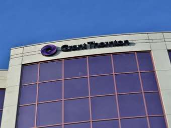 Μελέτη Grant Thornton: Πανάκριβη η ελληνική αγορά εξισορρόπησης – Βαρίδι για τη βιομηχανία