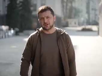 Ουκρανία: Ο Ζελένσκι εύχεται ο Πούτιν "να περάσει την υπόλοιπη ζωή του σε ένα υπόγειο χωρίς τουαλέτα"