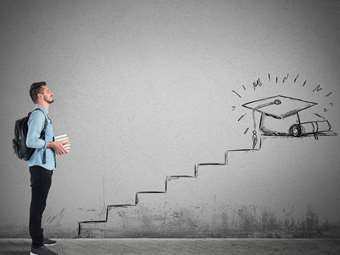 'Ερευνα Focus Bari για τα ιδιωτικά πανεπιστήμια: Υπέρ οι μεγαλύτεροι, οι 25-34 εκφράζουν αντίθεση