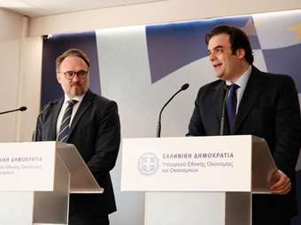 Ντ. Γιόργκενσεν (Επίτροπος ΕΕ): Οι τιμές ενέργειας στην Ελλάδα παραμένουν υπερβολικά υψηλές