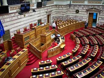 Βουλή: Το φορολογικό νομοσχέδιο εισάγεται για συζήτηση στην Ολομέλεια