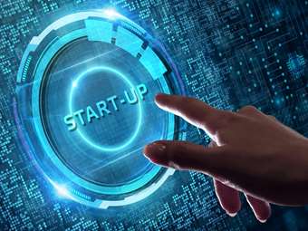 Startups: Τα μισά επενδυτικά κεφάλαια πηγαίνουν στην Τεχνητή Νοημοσύνη