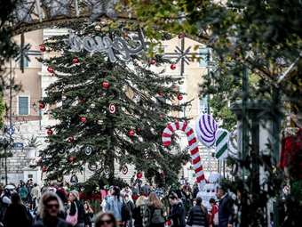 Πρεμιέρα για το εορταστικό ωράριο - Πώς θα λειτουργήσουν τα καταστήματα