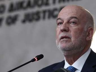 ΠΑΣΟΚ κατά Φλωρίδη: Ο υπουργός να προβληματίζεται πού θα επενδύσει τον πολιτικό τυχοδιωκτισμό του