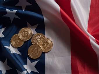 Ο Ντ.  Τραμπ θα ανακηρύξει τα κρυπτονομίσματα "εθνική επιταγή" των ΗΠΑ