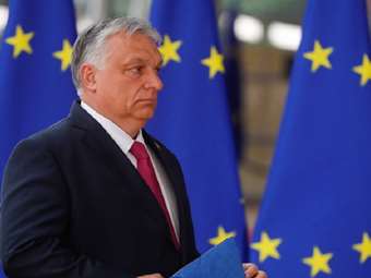 Ο Όρμπαν διεξάγει αντιουκρανική εκστρατεία, ελπίζοντας να κερδίσει ψηφοφόρους