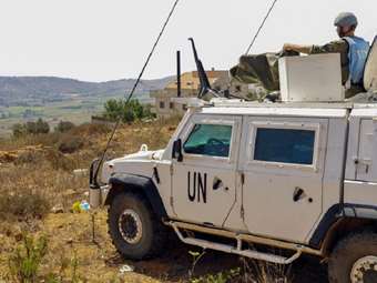 Επιθέσεις κατά των αποστολών του ΟΗΕ: Αντιδράσεις από ΕΕ - Επικοινωνία ΗΠΑ με Ισραήλ