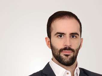 Πλιάτσικας Αναστάσιος: Αυτόνοµα αγροτικά ροµπότ πολλαπλών χρήσεων