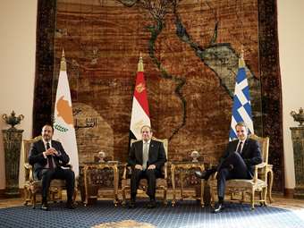 Ηχηρά μηνύματα Αθήνας-Λευκωσίας στην Άγκυρα, μέσω Καΐρου