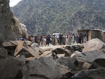 Η Κίνα στέλνει επιπλέον βοήθεια στο Αφγανιστάν μετά τον φονικό σεισμό