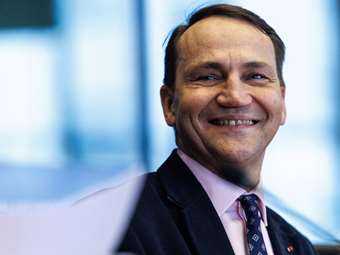 Πολωνία: Ελπίζουμε ότι η Ουάσινγκτον θα δείξει αλληλεγγύη για την εισβολή ρωσικών drones