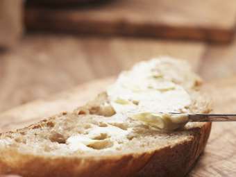 Τα "κανόνια" κόστισαν στη Ρωσία το... βούτυρό της - Άλμα 25% στην τιμή του μέσα στο 2024