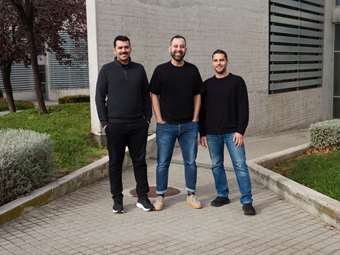 Terra Robotics: Ποια τα πλάνα της ελληνικής startup που "εξολοθρεύει" τα ζιζάνια στις καλλιέργειες