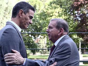 Εκλεγμένος πρόεδρος Βενεζουέλας Γκονζάλες: Αυτοεξορίστηκα όταν μου είπαν "έρχονται να σε πιάσουν"