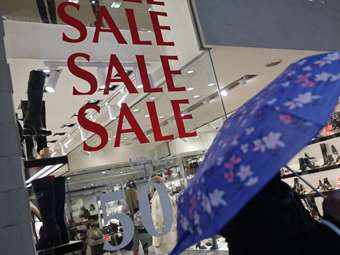 Θερινές εκπτώσεις 2025: Ξεκίνησε η "μάχη" των προσφορών από τις μεγάλες αλυσίδες