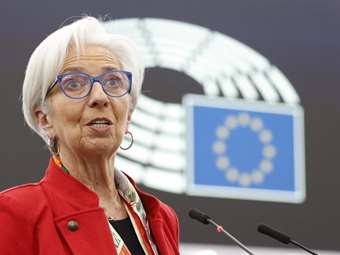 Λαγκάρντ: Νέα αύξηση επιτοκίων 0,5% τον Μάρτιο και αξιολόγηση της συνέχειας μετά