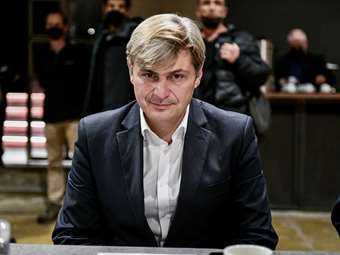 Πρόταση του υποψηφίου για την προεδρία του ΣΥΡΙΖΑ Ν. Φαραντούρη για τον έλεγχο των καρτέλ