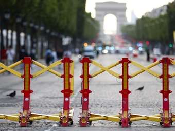 Μεσανατολικό - Γαλλία: Ενισχύθηκαν τα μέτρα ασφαλείας γύρω από χώρους λατρείας και εβραϊκά εκπαιδευτικά ιδρύματα στη χώρα, ιδιαίτερα στο Παρίσι