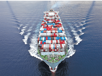 Η άρνηση των ΗΠΑ για τον παγκόσμιο φόρο άνθρακα στη ναυτιλία στο επίκεντρο συνόδου του ΙΜΟ