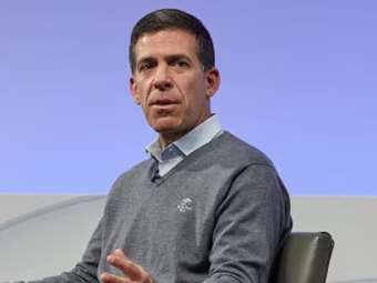 "Καμπανάκι" του No2 της Goldman Sachs για χρέος ΗΠΑ: Κίνδυνος για φαινόμενα Βρετανίας επί Λιζ Τρας σε περίπτωση πολιτικής κρίσης