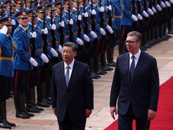 Σι Τζινπίνγκ: Αναβάθμιση των σχέσεων Κίνας - Σερβίας και συμφωνίες δισεκατομμυρίων