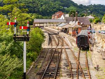 Βρετανία: Ξεκινούν νέα απεργία οι σιδηροδρομικοί