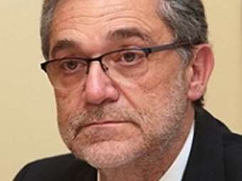 Στόχος της βιομηχανίας πρέπει να είναι οι σύγχρονες εφαρμογές και η εξωστρέφεια