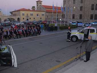 Δωρεά δύο πυροσβεστικών οχημάτων από την ΚΕΔΕ στον δήμο Ρόδου