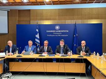 Χρ.Σταϊκούρας: Θα συνεχίσουμε τη σκληρή δουλειά για να βελτιώσουμε την καθημερινότητα των πολιτών