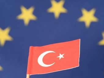 ΥΠΕΞ Βελγίου: Θα προσκαλέσουμε την Τουρκία για τον εορτασμό της 20ης επετείου της μεγάλης διεύρυνσης της ΕΕ