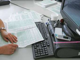 Τέλος στην υποβολή δηλώσεων για 1.000.000 μισθωτούς και συνταξιούχους