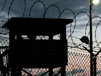 Άλλος ένας κρατούμενος στο Γκουαντάναμο μεταφέρθηκε στην Τυνησία