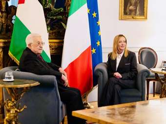 Συνάντηση Μελόνι με τον πρόεδρο της Παλαιστίνης, Αμπάς - "Να καταβληθούν προσπάθειες με στόχο την προοπτική των δυο κρατών"