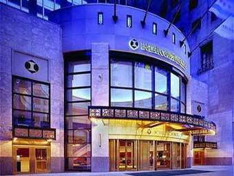 Tα μεγάλα ονόματα που δρομολογούν νέες επενδύσεις στον ελληνικό τουρισμό