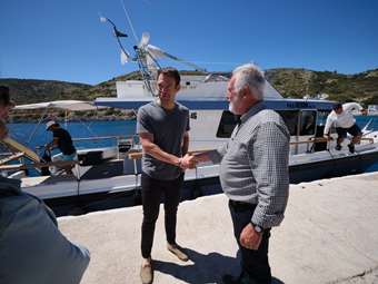 Στ. Κασσελάκης: Ο κόσμος αγκομαχά, δεν ζει στον "παράδεισο" που παρουσιάζει η κυβέρνηση