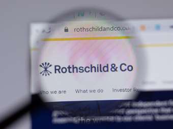 Στην ιδιωτικοποίηση της επενδυτικής τράπεζας Rothschild προχωρά η τραπεζική δυναστεία