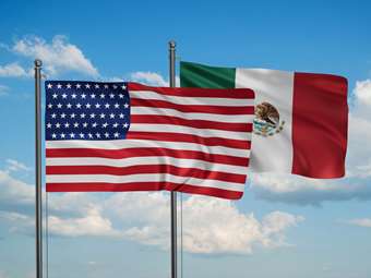 Bloomberg: Το Μεξικό σχεδιάζει να αυξήσει τους δασμούς στην Κίνα, εν μέσω πιέσεων Τραμπ