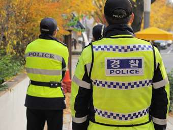 Νότια Κορέα: Διασώθηκαν και οι 267 επιβαίνοντες μετά την προσάραξη οχηματαγωγού - 27 ελαφρά τραυματίες