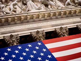 Οι δασμοί Τραμπ πιέζουν εκ νέου την Wall Street