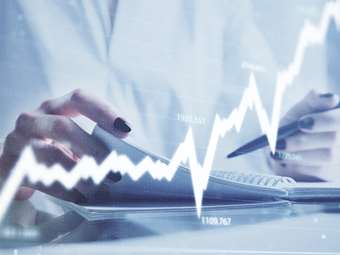 Με κέρδη έκλεισαν οι ευρωαγορές εν μέσω εικασιών για μείωση επιτοκίων