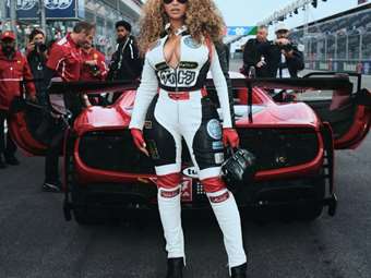 F1: Η εκρηκτική εμφάνιση της Μπιγιονσέ "έβαλε φωτιά" στο Λας Βέγκας