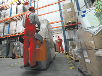 Το σχέδιο για μέσο μισθό στα 1.550 ευρώ, από 1.325 ευρώ σήμερα