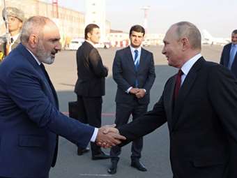 Στη Ρωσία για διήμερη επίσκεψη ο πρωθυπουργός της Αρμενίας Πασινιάν