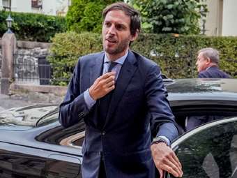 Ολλανδία: Αυξάνονται οι αντιδράσεις κατά του διορισμού Χούκστρα στη θέση του Επιτρόπου για τη Δράση και το Κλίμα