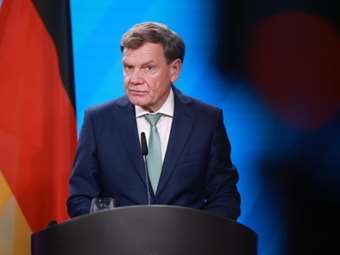 Βάντεφουλ για δημοσιοποίηση της νέας αμυντικής στρατηγικής των ΗΠΑ: Το Βερολίνο δεν έχει ανάγκη "συμβουλές από το εξωτερικό"