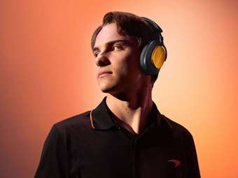 Ασύρματα ακουστικά McLaren Edition από την B&amp;W