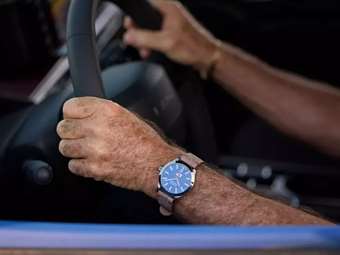 Lancia: Αντί για νέα μοντέλα λανσάρει ένα συλλεκτικό ρολόι HF