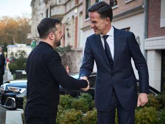 Συνάντηση Ρούτε-Ζελένσκι - Συζήτησαν τα βήματα για την επίτευξη μιας δίκαιης και διαρκούς ειρήνης στην Ουκρανία