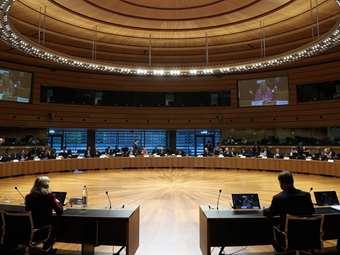 Οι αλλαγές στη φορολογία καυσίμων που προωθεί η ΕΕ και οι ενστάσεις της Αθήνας